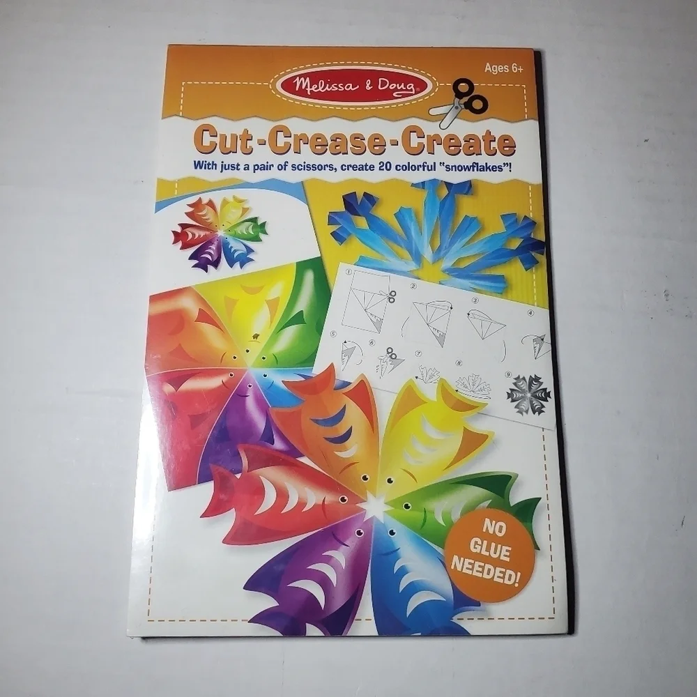 New Melisssa & Doug Cut-Crease-Create Snowflakes, No Glue Needed, 20 Snowflakes.